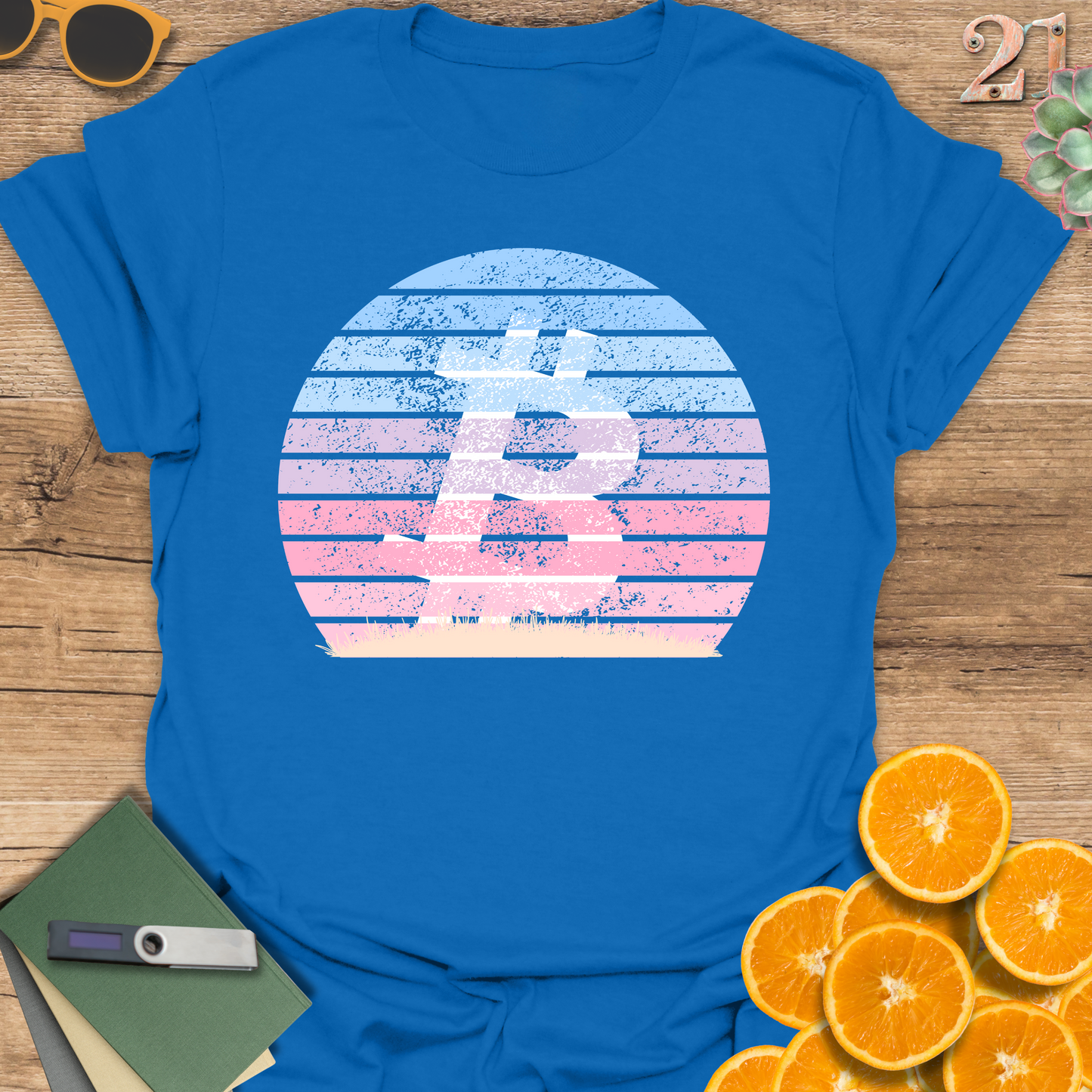 Retro pink Bitcoin T-Shirt